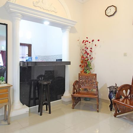 Reddoorz Near Umy Yogyakarta Hotel Ngabean Kültér fotó